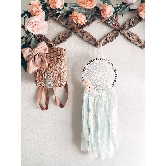 Handmade Macrame Lace Crochet Floral Dreamy Boho Dreamcatcher - Picture 5 of 6
